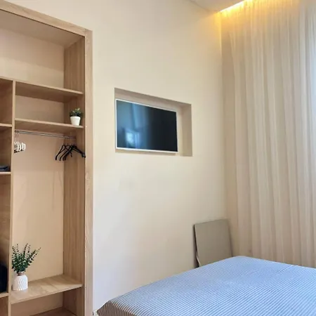 Pushapart Hostel *
